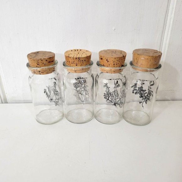 Vintage Wheaton Spice Jars Set of Four - Picture 2 of 3